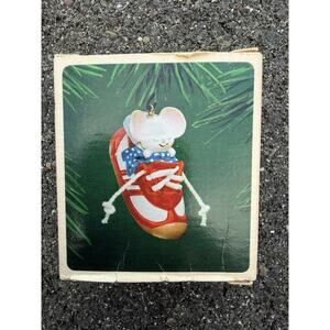 1983 Sneaker Mouse Hallmark Keepsake Ornament in Box Jogger Runner Walker